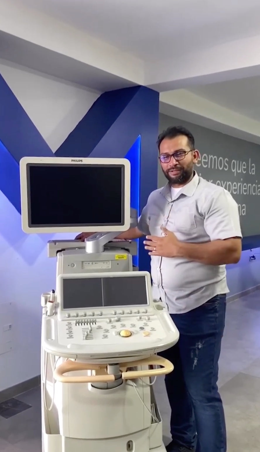 Dra. Johely Ramírez instaló con éxito su ecógrafo Philips IE33